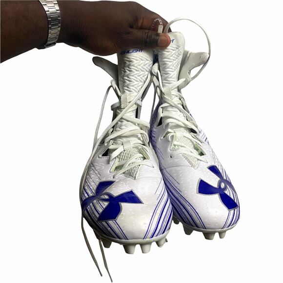 New Under Armour Football Cleats 10 - Picture 3 of 4